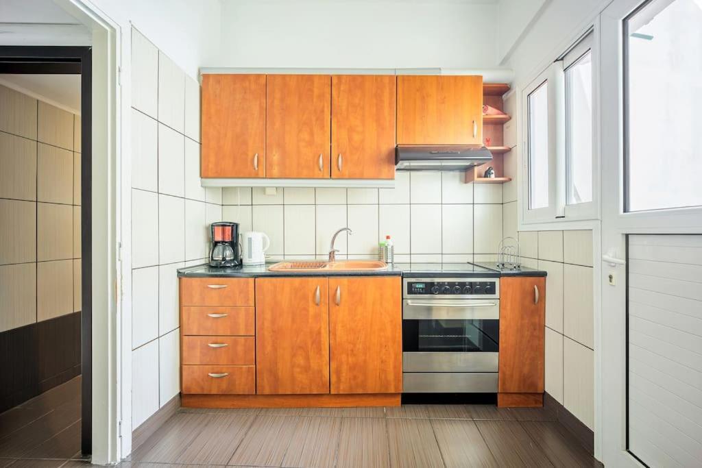 Apartment In The Middle Of Everything Athens Luaran gambar