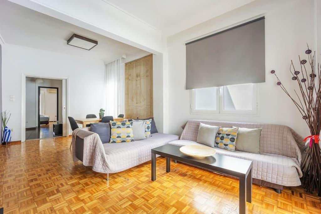 Apartment In The Middle Of Everything Athens Luaran gambar