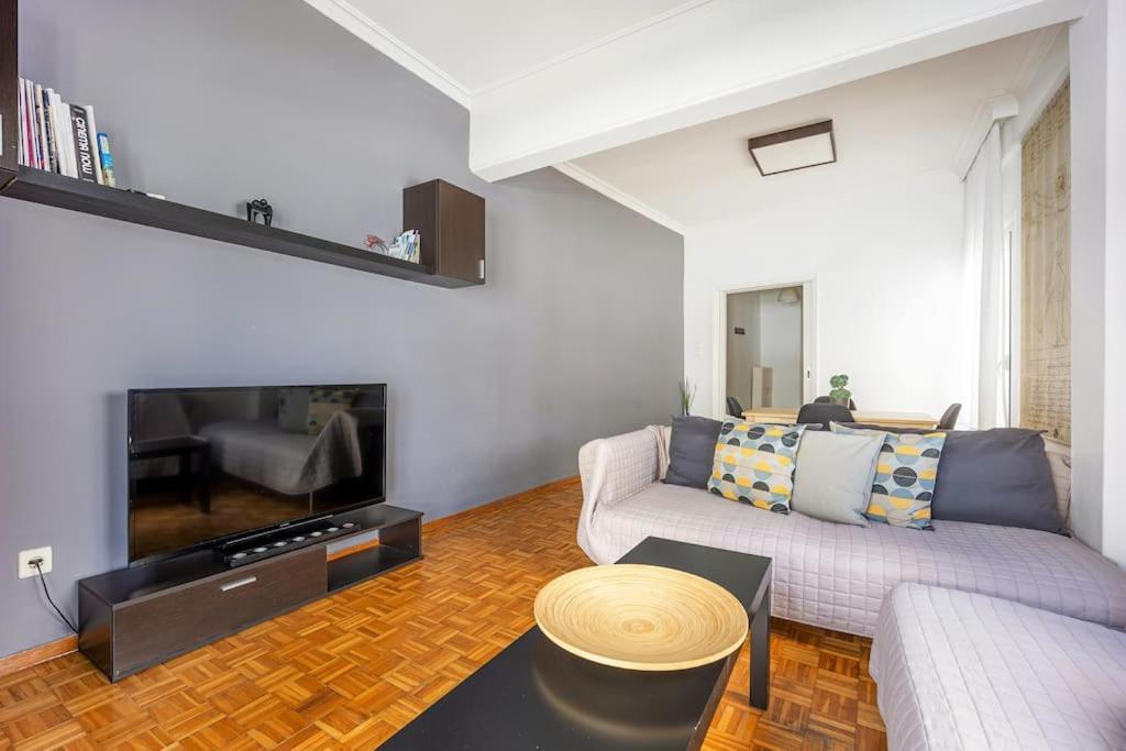 Apartment In The Middle Of Everything Athens Luaran gambar