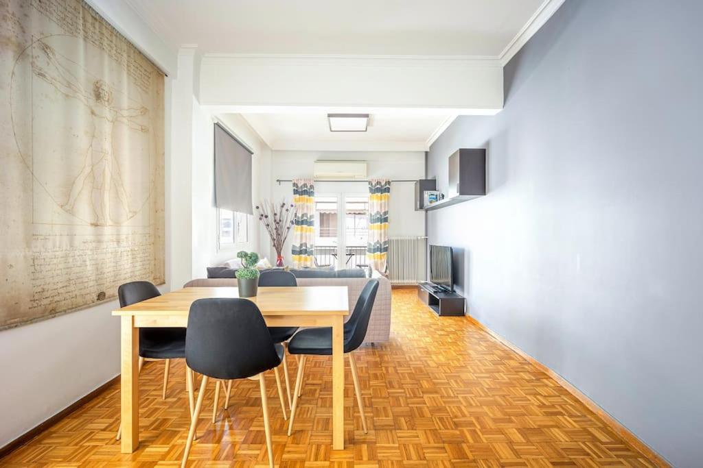 Apartment In The Middle Of Everything Athens Luaran gambar