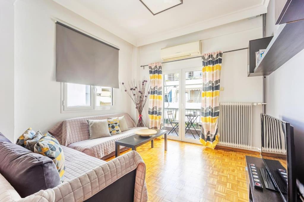 Apartment In The Middle Of Everything Athens Luaran gambar
