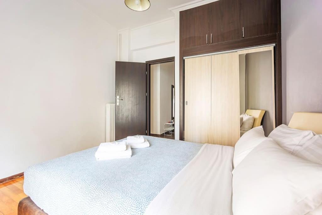 Apartment In The Middle Of Everything Athens Luaran gambar